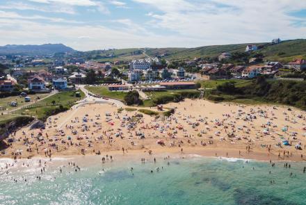 Restaurante el Peñón CQ desde la costa cántabra
